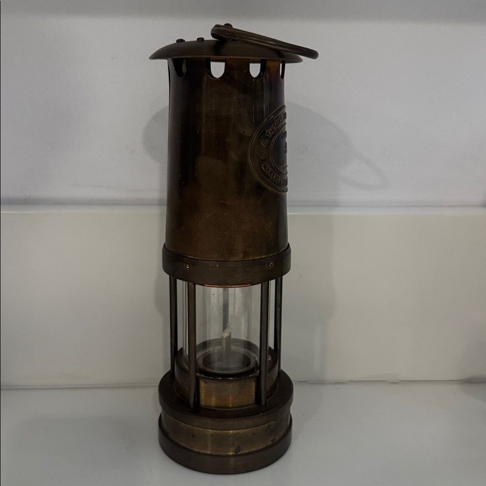 VINTAGE Brass Miners Lamp E Thomas & Williams Cambrian Safety Lamp Made in Wales - Picture 3 of 5